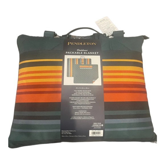 NWT Pendleton Sage Green Stripe Outdoor Packable Reversible Blanket Tote 60x72